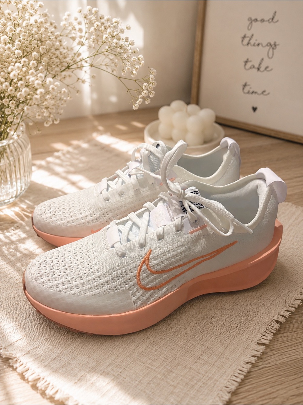 Nike Women's Interact Run White Pink Coral Size 7.5 FD2292-111 Phantom White NEW